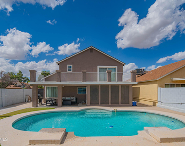 10615 N 63rd Drive - Photo Thumbnail 12