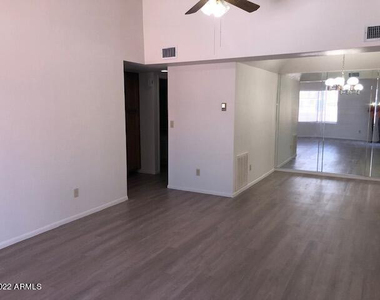 818 S Westwood -- - Photo Thumbnail 1