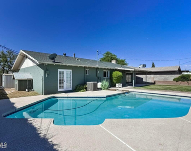 40 E Fairmont Drive - Photo Thumbnail 15