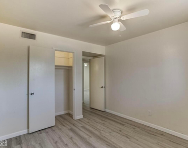 40 E Fairmont Drive - Photo Thumbnail 10