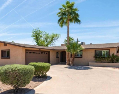 225 E Minton Drive - Photo Thumbnail 1