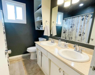 1255 E Riviera Drive - Photo Thumbnail 11