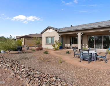4060 Old Orchard Drive - Photo Thumbnail 9