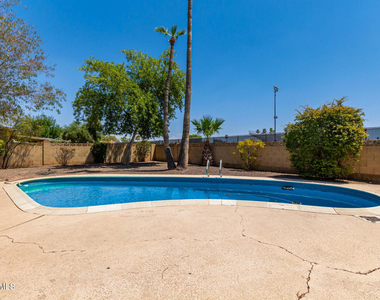 1885 E Alameda Drive - Photo Thumbnail 29