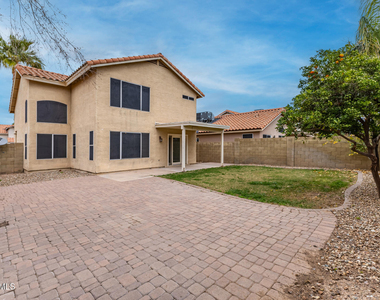 1343 E Angela Drive - Photo Thumbnail 37