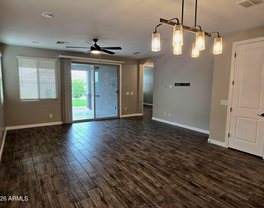 2822 W Blue River Drive - Photo Thumbnail 5