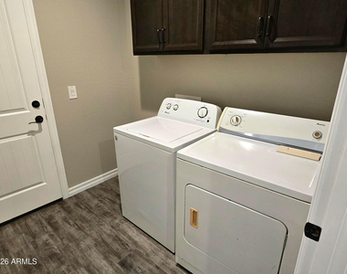 2822 W Blue River Drive - Photo Thumbnail 21