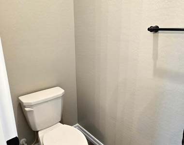 2822 W Blue River Drive - Photo Thumbnail 27