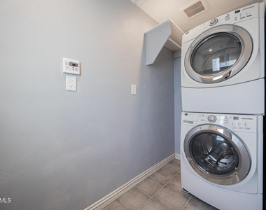 3137 N 4th Avenue - Photo Thumbnail 27