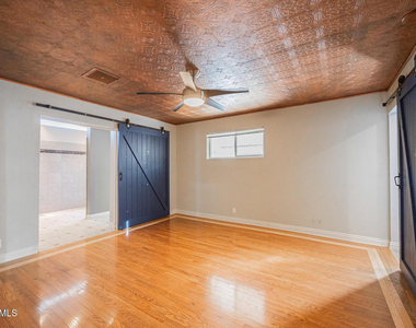 3137 N 4th Avenue - Photo Thumbnail 14
