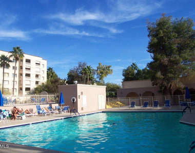 7840 E Camelback Road - Photo Thumbnail 25