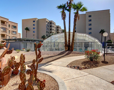 7840 E Camelback Road - Photo Thumbnail 40