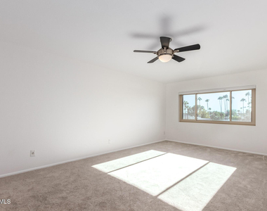 7840 E Camelback Road - Photo Thumbnail 36