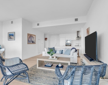 1101 Ocean Avenue N - Photo Thumbnail 10