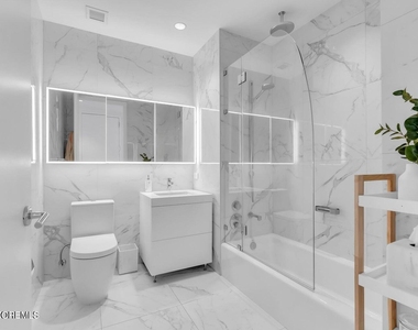 1101 Ocean Avenue N - Photo Thumbnail 19