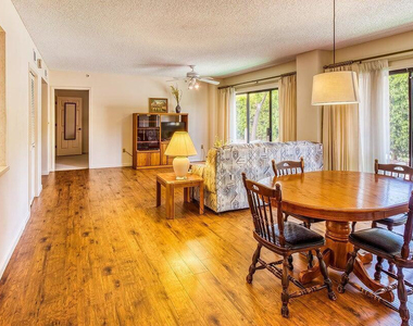 10330 W Thunderbird Boulevard - Photo Thumbnail 4