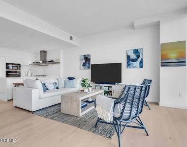 1101 Ocean Avenue N - Photo Thumbnail 11