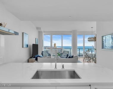 1101 Ocean Avenue N - Photo Thumbnail 6