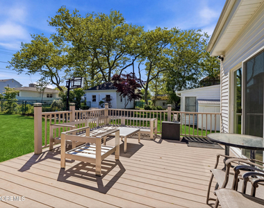 74 Poplar Avenue - Photo Thumbnail 31