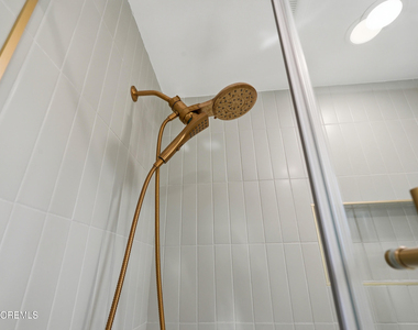 74 Poplar Avenue - Photo Thumbnail 17
