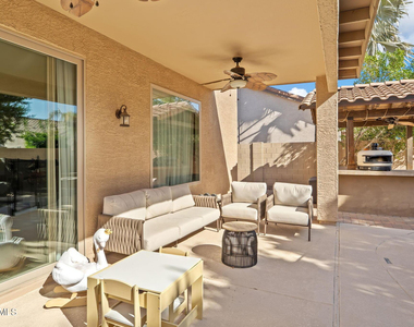 6943 W Tether Trail - Photo Thumbnail 22