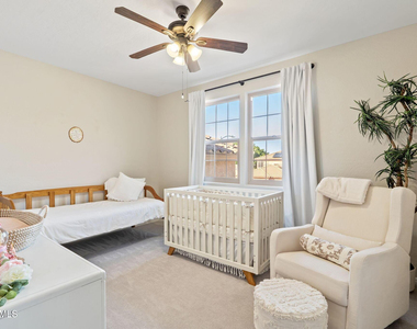 6943 W Tether Trail - Photo Thumbnail 34