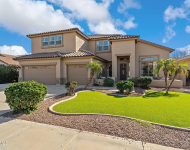 6943 W Tether Trail - Photo Thumbnail 2