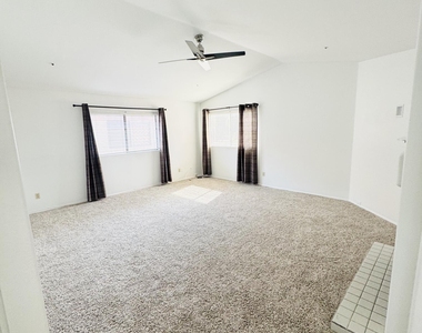 12770 N 89th Street - Photo Thumbnail 21