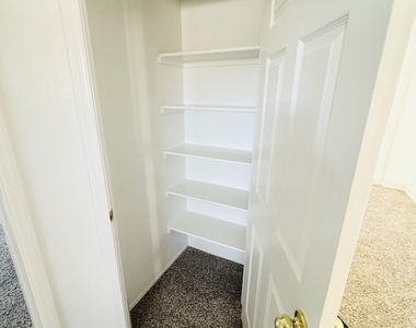 12770 N 89th Street - Photo Thumbnail 31
