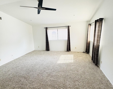 12770 N 89th Street - Photo Thumbnail 19