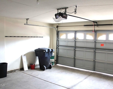12770 N 89th Street - Photo Thumbnail 24