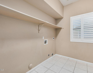 4334 E Anderson Drive - Photo Thumbnail 33