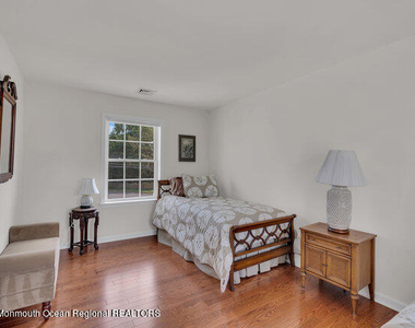 42 Pitney Avenue - Photo Thumbnail 40