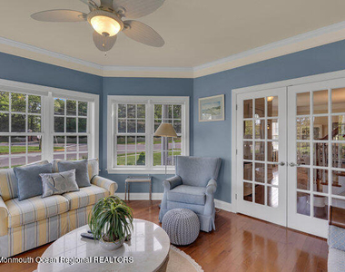 42 Pitney Avenue - Photo Thumbnail 26