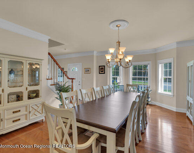 42 Pitney Avenue - Photo Thumbnail 6