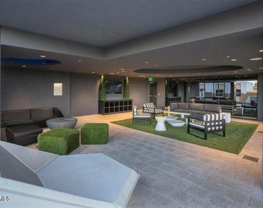 4422 N 75th Street - Photo Thumbnail 13