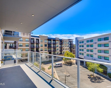 4422 N 75th Street - Photo Thumbnail 32