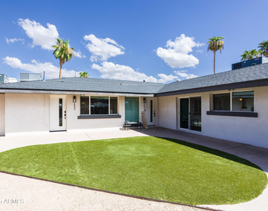 4534 N 74th Street - Photo Thumbnail 14