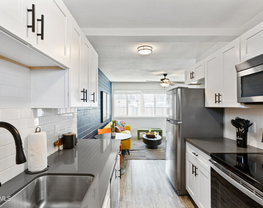4534 N 74th Street - Photo Thumbnail 7