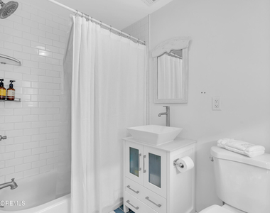 629 Redmond Avenue - Photo Thumbnail 3