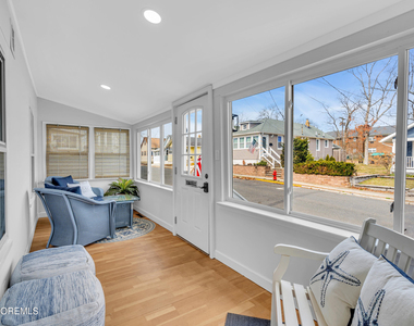 629 Redmond Avenue - Photo Thumbnail 10
