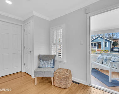 629 Redmond Avenue - Photo Thumbnail 7