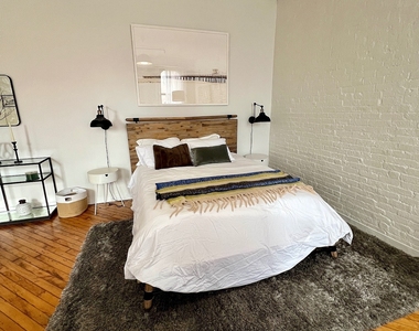 112 Lincoln Avenue - Photo Thumbnail 1