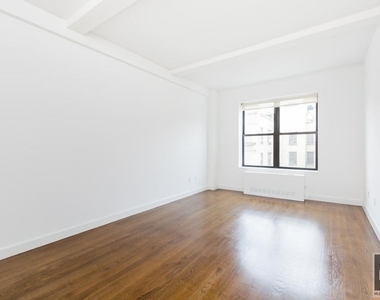 West 91st Street - Photo Thumbnail 2