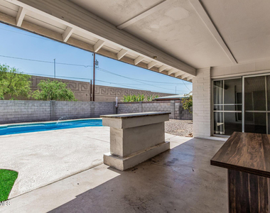 1213 E Riviera Drive - Photo Thumbnail 24