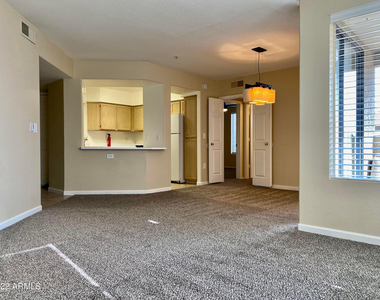 3848 N 3rd Avenue - Photo Thumbnail 2