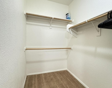 18416 N Cave Creek Road - Photo Thumbnail 10