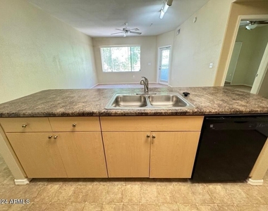 18416 N Cave Creek Road - Photo Thumbnail 3