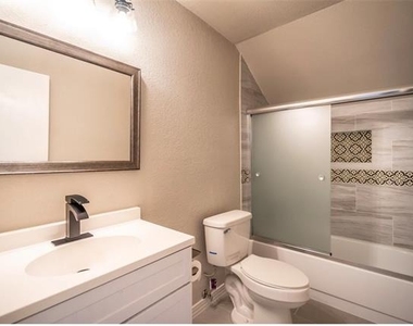 5521 Jester Drive - Photo Thumbnail 19