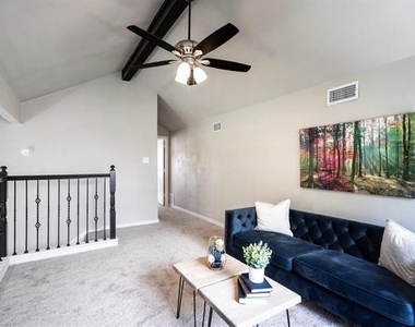 5521 Jester Drive - Photo Thumbnail 17